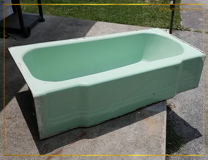 Designing Around a Retro Ming Green Bathtub Lipstick & Leghorns